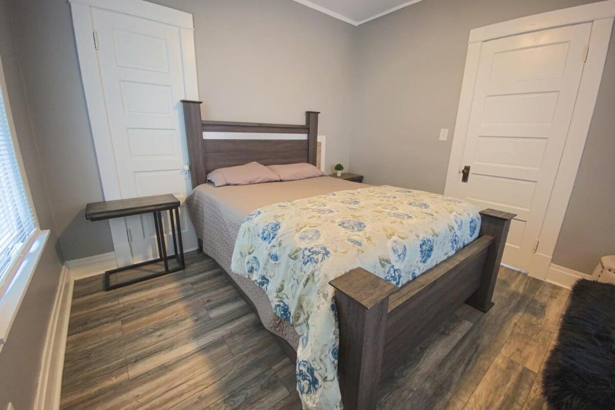 Large 6Br, 2 Bath In Niagara Falls Kültér fotó